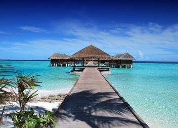 Maldiverne: Solskin, badeferie og en snert af historie