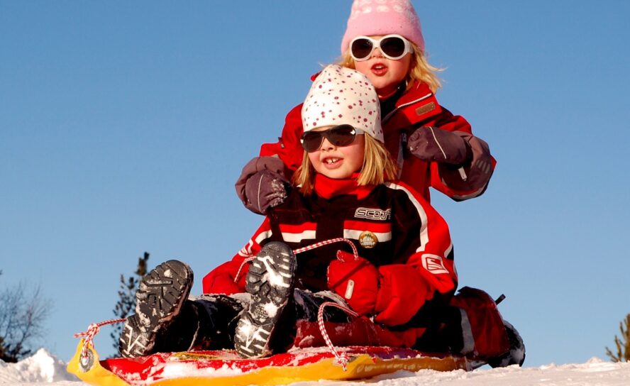 5 stykker børnetøj som dine børn ikke kan undvære til vinter